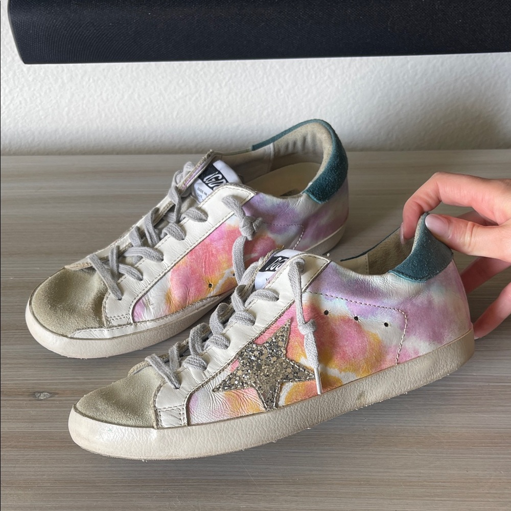 Golden Goose Sneakers